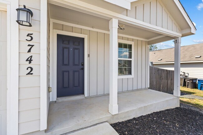 Foto del edificio - 3 Bedroom/2 Bath Vista Point Subdivision