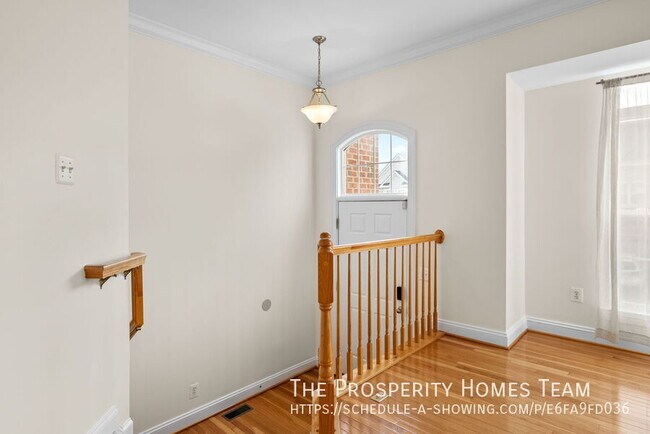 Building Photo - 9752 Evening Bird Ln