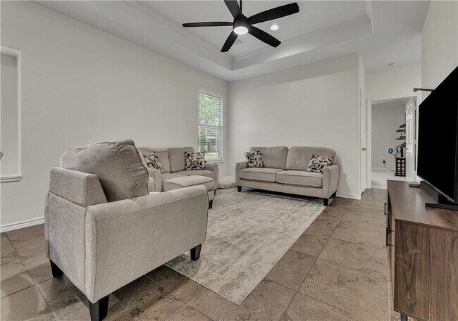 Foto del edificio - 3800 Black Hawk Ln