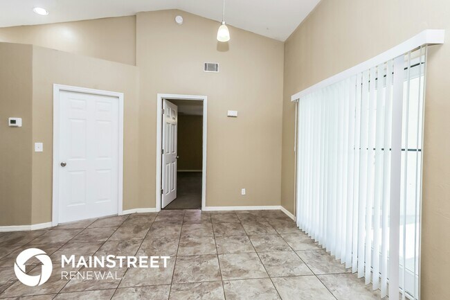 Foto del edificio - 18359 Hawthorne Rd