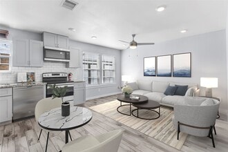 Building Photo - 6809 Glass St