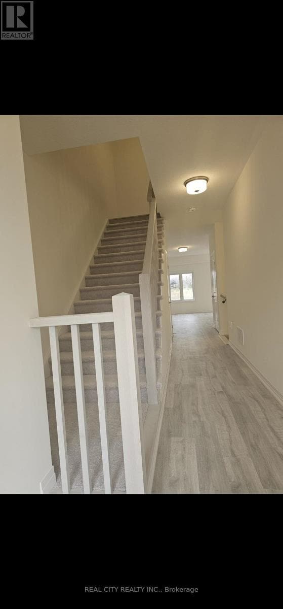 Building Photo - 37 George Brier Dr W