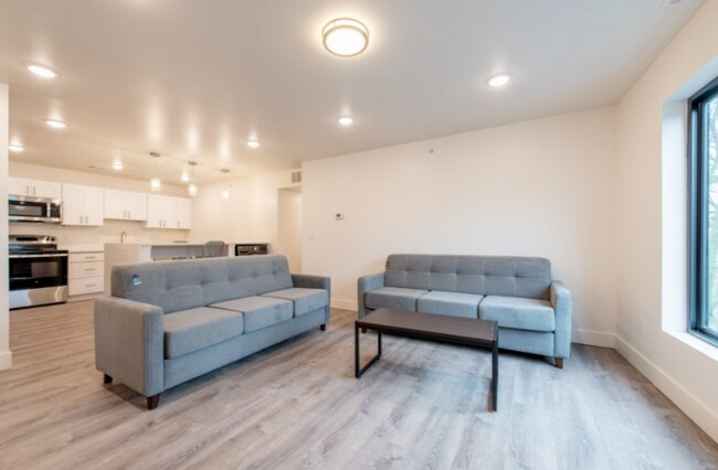 Foto del edificio - 911 S Main-911-202