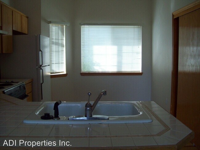 Foto del edificio - 3 br, 2 bath House - 16568 NW Argyle Way