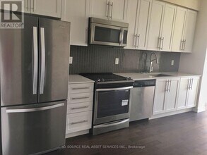 Building Photo - 4011 Brickstone Mews