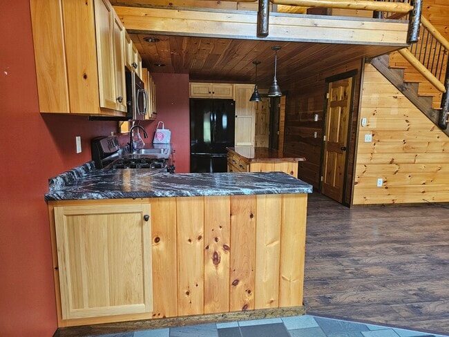 Foto del edificio - 2058 E Clarendon Rd