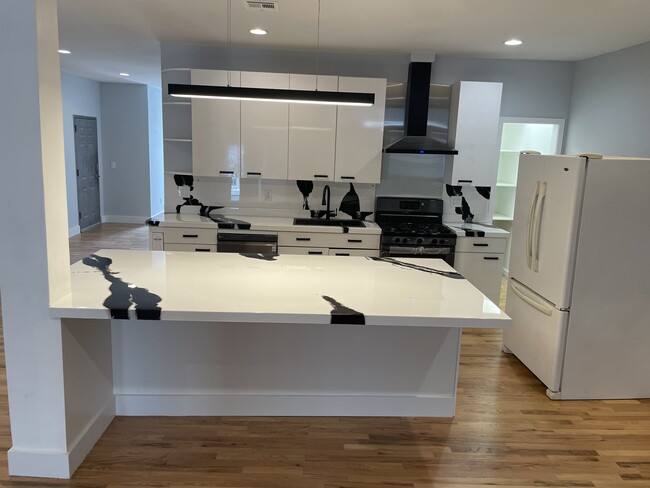 Newly Renovated Kitchen - 1317 Willow Ave