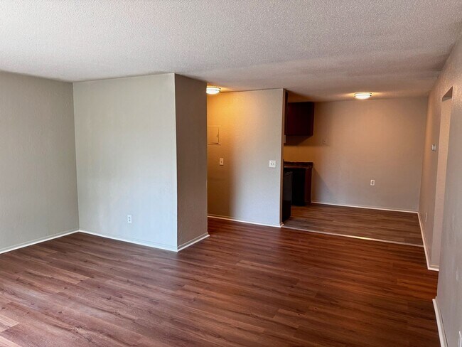 Interior Photo - York Ave Apartments