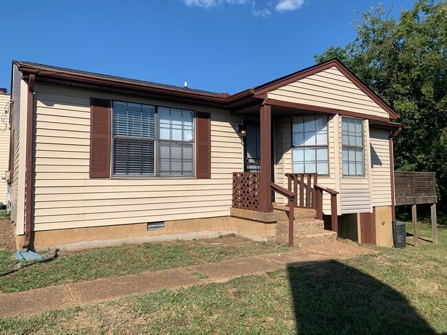 Photo - 3311 Chesapeake Cir Townhome