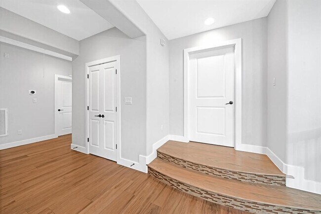 Building Photo - 11218 Gallant Ridge Ln
