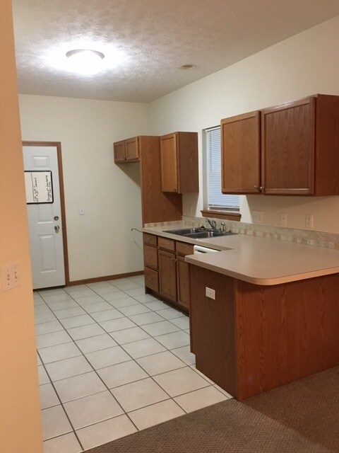 Foto del edificio - 4187 Westbrook Dr