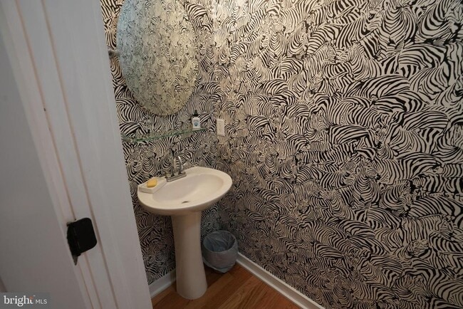 Foto del edificio - 341 Cantrell St