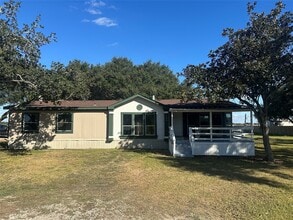 Building Photo - 536 Sabine St