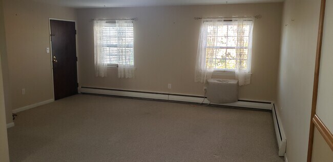 Foto del edificio - 4701 Pennell Rd
