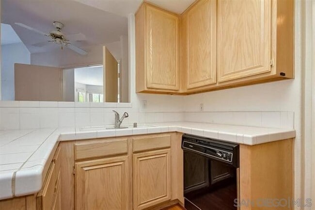 Building Photo - 3969 Mahaila Ave