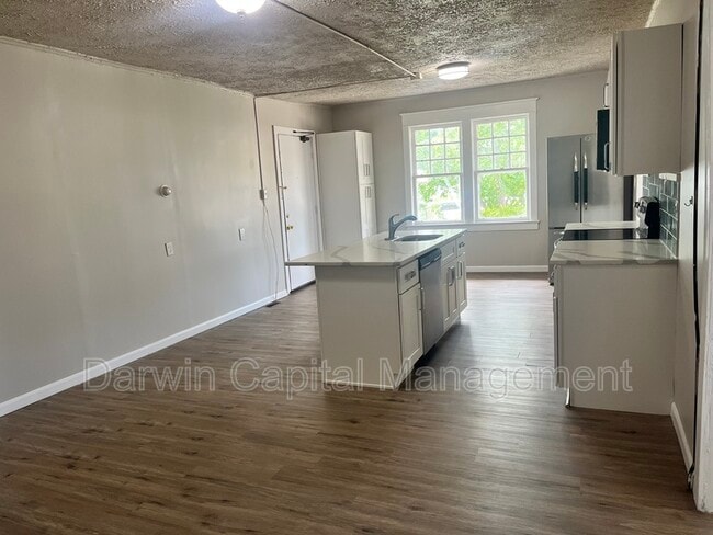 Building Photo - 251 W White Horse Pike