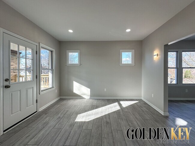 Foto del edificio - 3854-3831 31st St