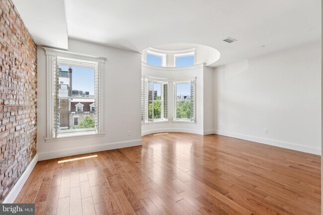 Foto del edificio - 1641 R St NW