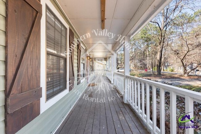 Building Photo - 543 Loblolly Ln