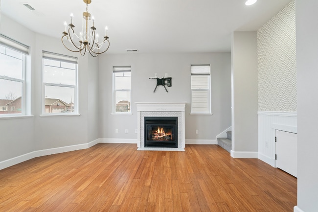 Building Photo - 2843 Knight St