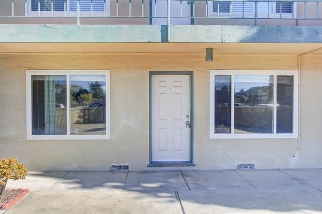Building Photo - 950 Antoinette Ln