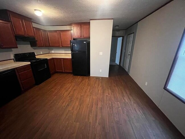 Foto del edificio - 133 Burch St