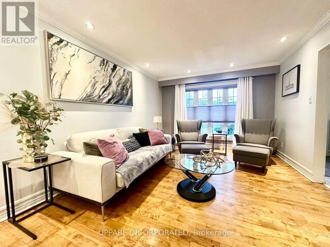 Building Photo - 2506 Autumn Hill Crescent