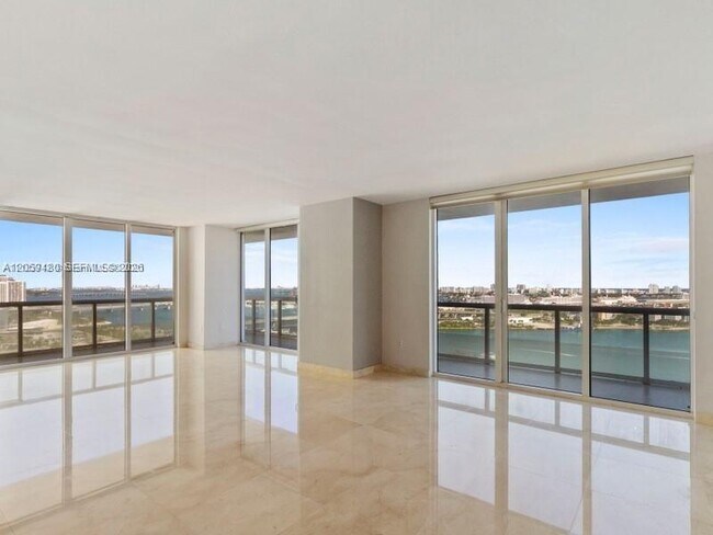 Foto del edificio - 50 Biscayne Blvd
