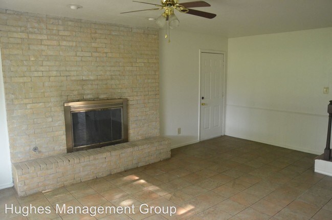Building Photo - 3 br, 2.5 bath House - 1618 Cara Jo
