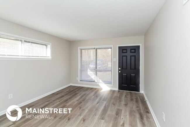 Foto del edificio - 453 Charter Ave