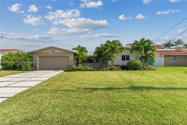Foto del edificio - 1424 NE 53rd Ct