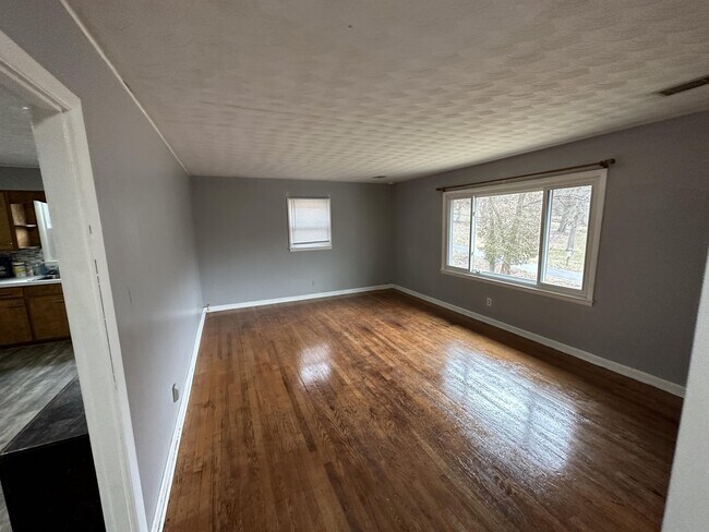 Building Photo - 1312 Ledford St
