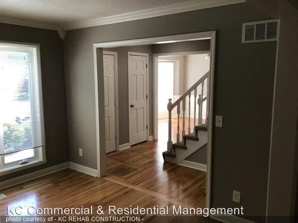 Building Photo - 3 br, 3.5 bath House - 1208 Bell Circle