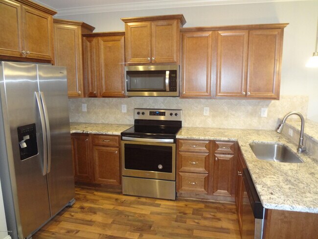 Building Photo - 1812 Cambria Dr