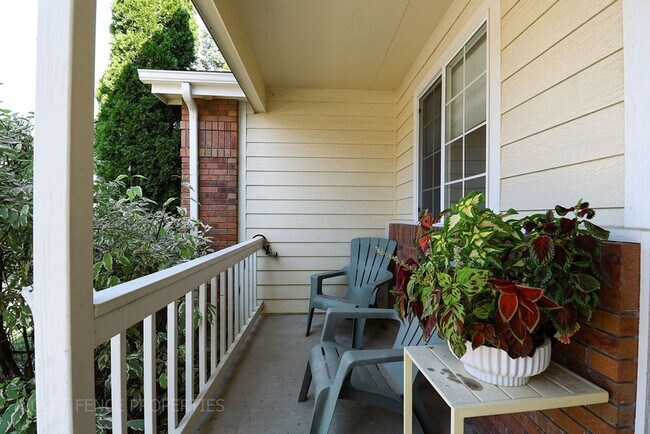 Foto del edificio - 5 Bedroom, Beautiful Home in Loveland!