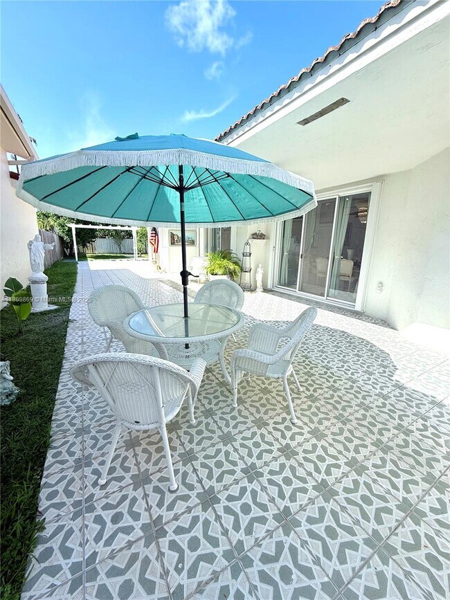 Foto del edificio - 14121 SW 168th Ln