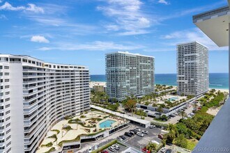 Building Photo - 2100 S Ocean Dr