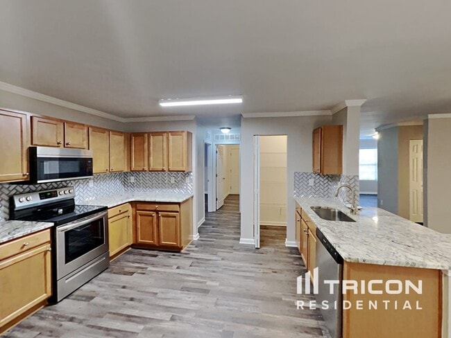 Building Photo - 4366 Westhill Pl