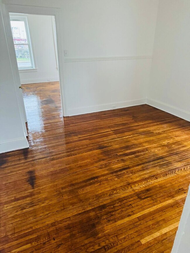 Foto del edificio - Available Now! 1/2 Off 2nd Month's Rent!!!
