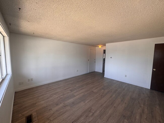 Building Photo - Welcoming 3 Bed, 1 Bath Home in Spokane