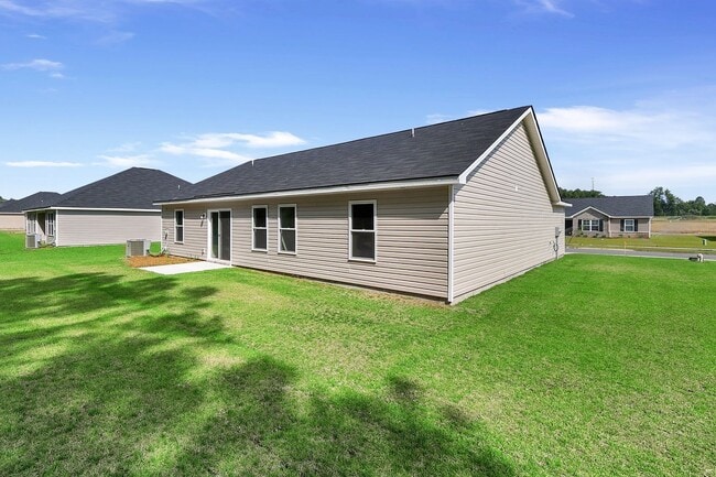 Building Photo - Hartford - Statesboro 3 Bed 2 Bath