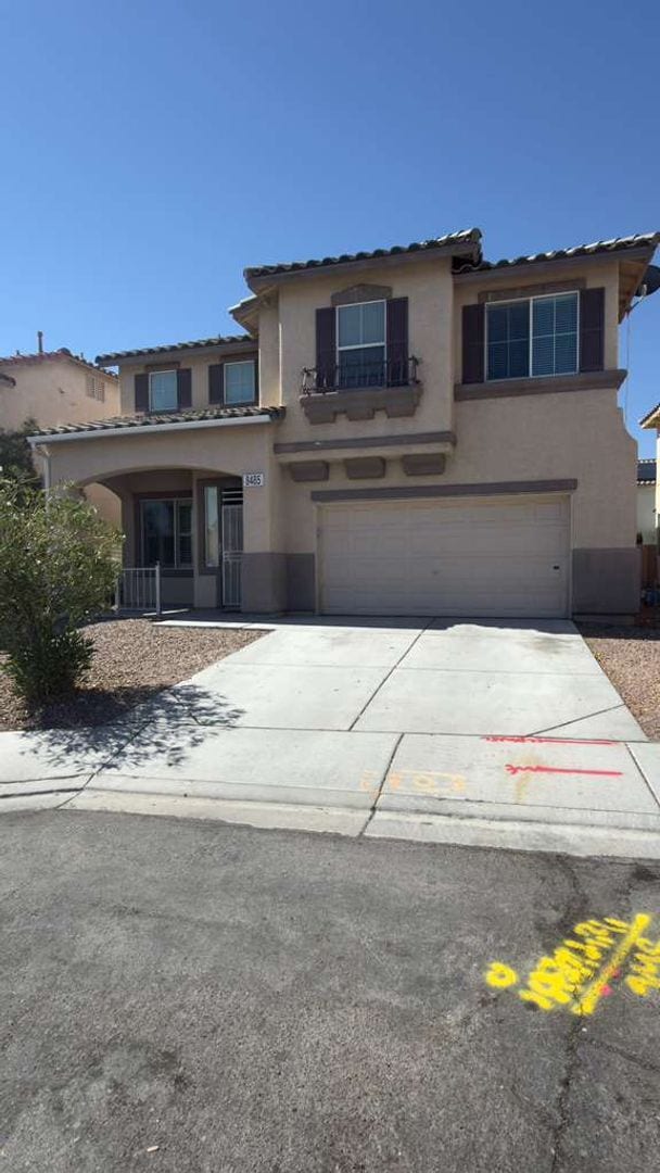 Building Photo - Spacious 4 Bedroom Home with loft!