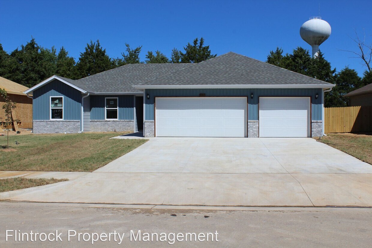 407 Rosalie, Strafford, MO 65757 House Rental in Strafford, MO