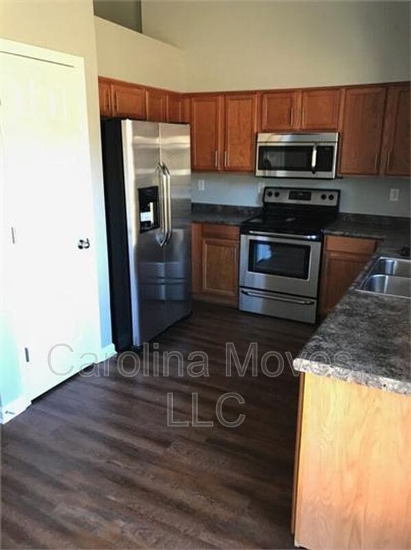 Photo - 144 Lauren Wood Cir House