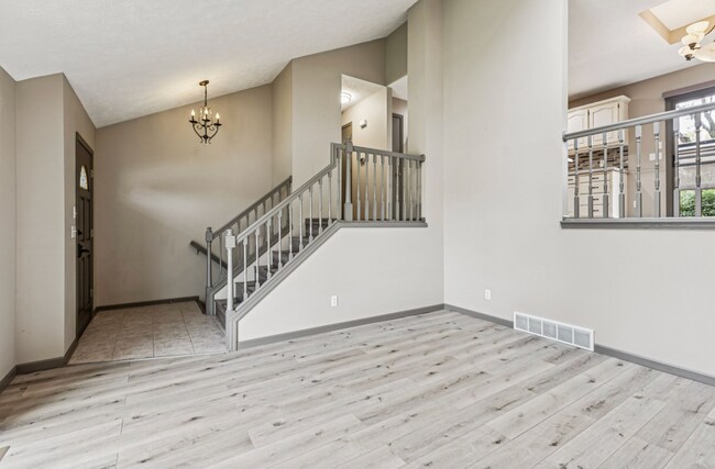 Foto del edificio - Corner-Lot 3-Bedroom in Rose Garden Estates!!