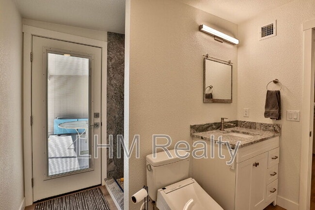 Building Photo - 1045 Leisure World