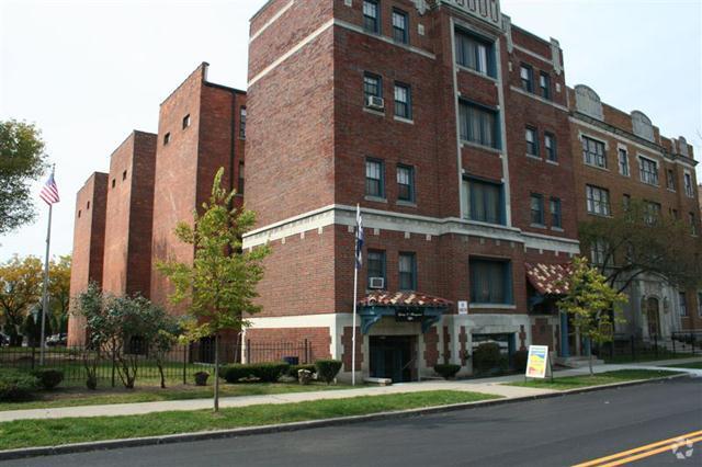 Primary Photo - Village Park Apartments