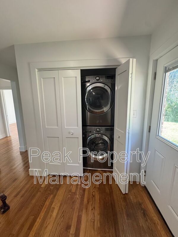 Foto del edificio - 3202 Gaulding Ln