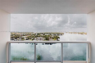 Building Photo - 6770 Indian Creek Dr