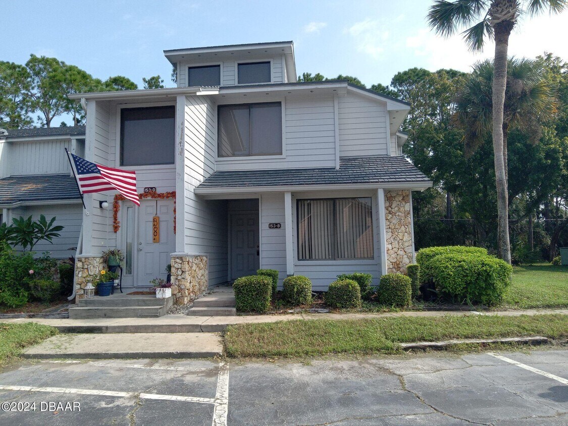 153 Blue Heron Dr Unit B, Daytona Beach, FL 32119 Condo for Rent in Daytona Beach, FL